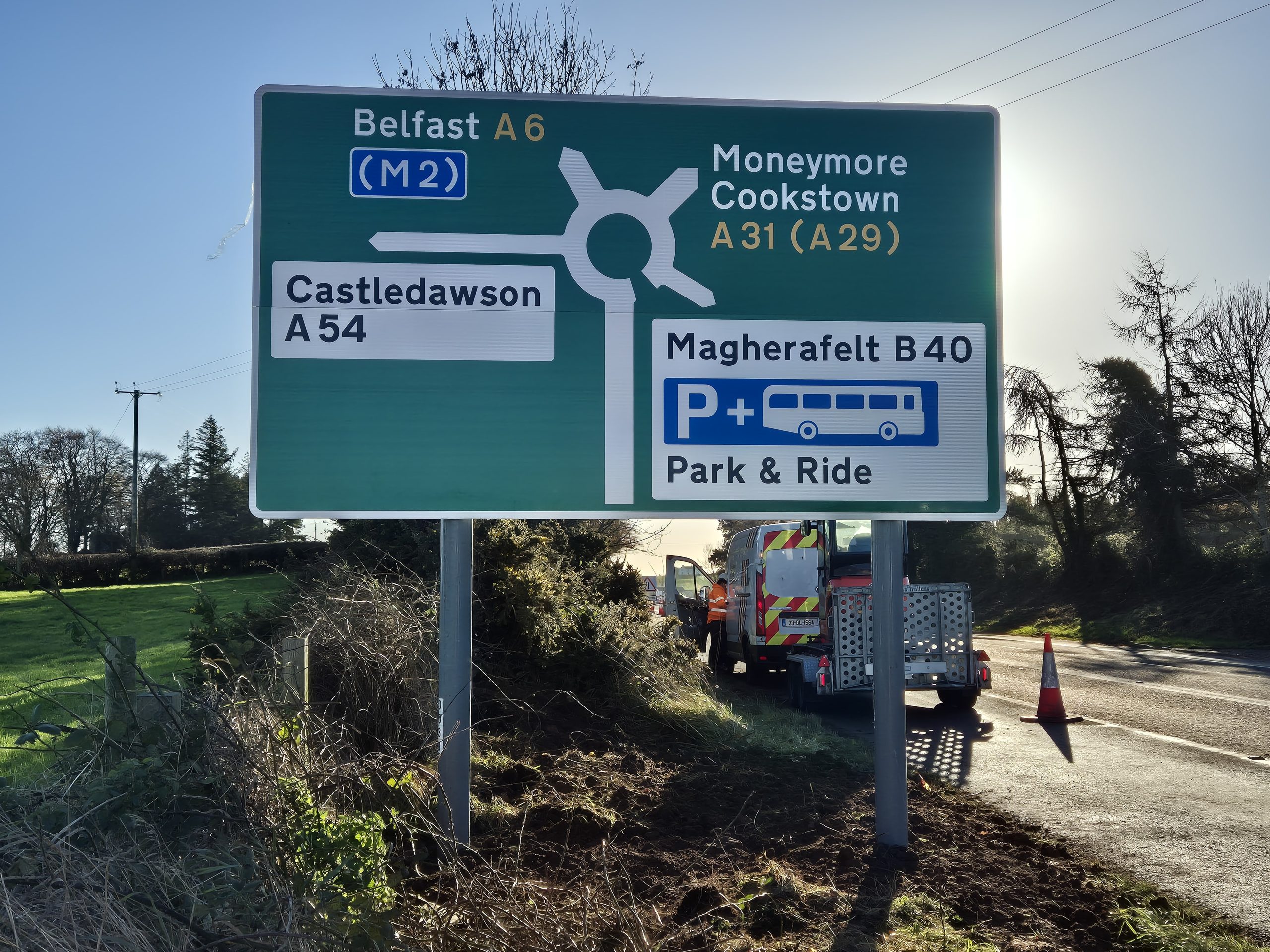 castledawson roundabout directional sign